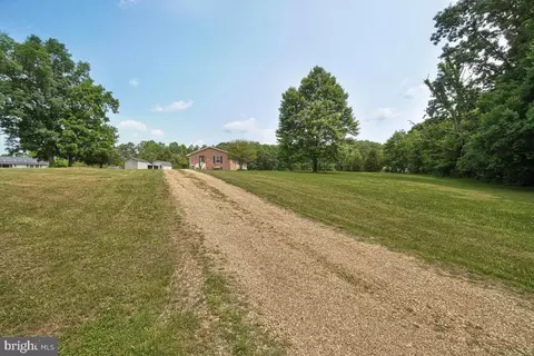 13812 Booth Pl, Waldorf, MD 20601 photo 37