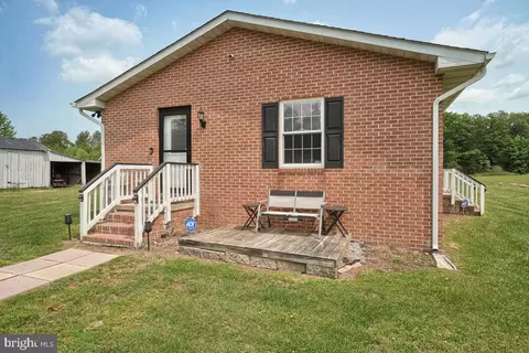 13812 Booth Pl, Waldorf, MD 20601 photo 4
