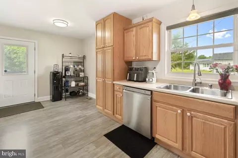 13812 Booth Pl, Waldorf, MD 20601 photo 12