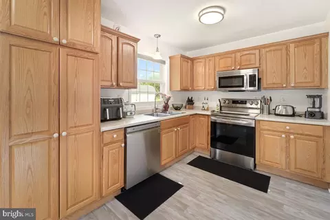 13812 Booth Pl, Waldorf, MD 20601 photo 13