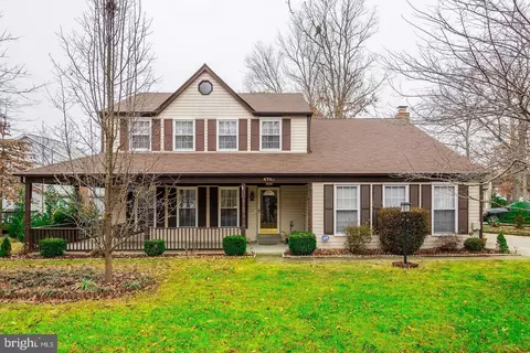 4765 Hummingbird Dr, Waldorf, MD 20603
