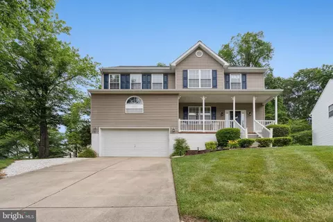 10607 Springknoll Ct, Waldorf, MD 20603