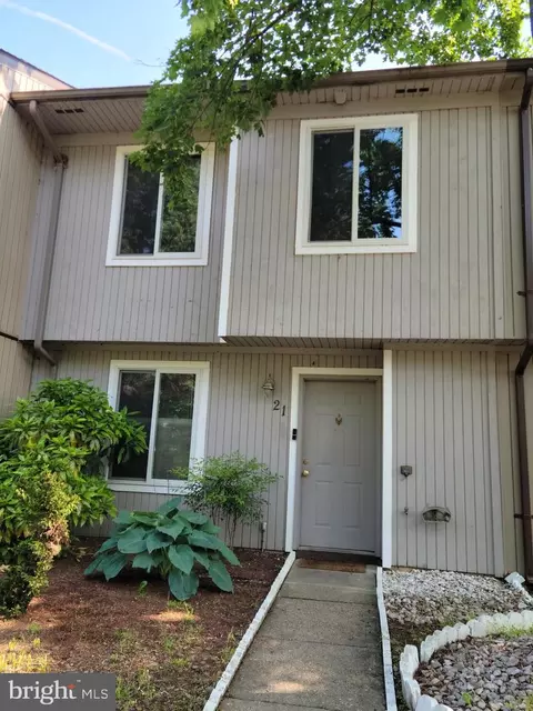 21 Kings Wharf Pl, Waldorf, MD 20602