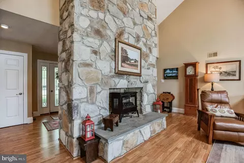 11930 Limestone Ct, Swan Point, MD 20645 photo 11