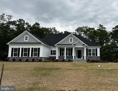 7990 Benjamin Stoddert Ct, La Plata, MD 20646