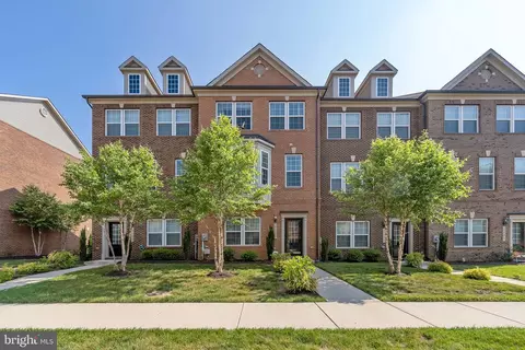 2959 Chalkstone Pl, Waldorf, MD 20601