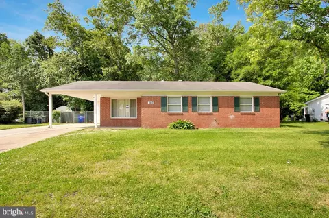 1103 Cambridge Dr, Waldorf, MD 20602