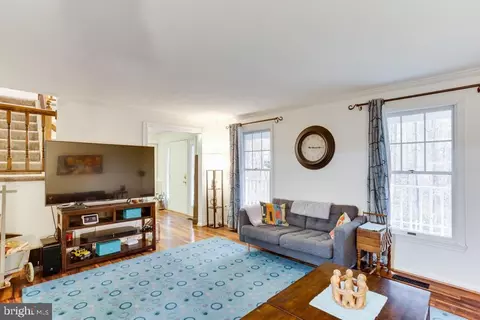 10024 Spring Oak Ct, La Plata, MD 20646 photo 7