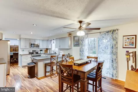 10024 Spring Oak Ct, La Plata, MD 20646 photo 13