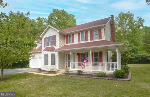 7801 Arborview Dr, Charlotte Hall, MD 20622