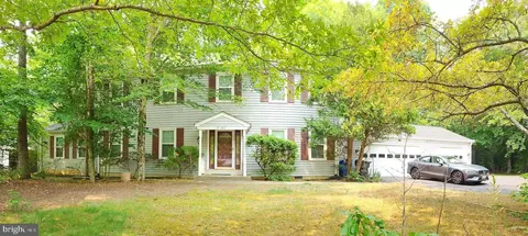 405 Crabapple Ct, La Plata, MD 20646