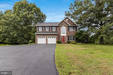 6150 Ivy Hill Ct, Hughesville, MD 20637