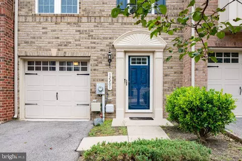 12201 Montreat Pl, Waldorf, MD 20601