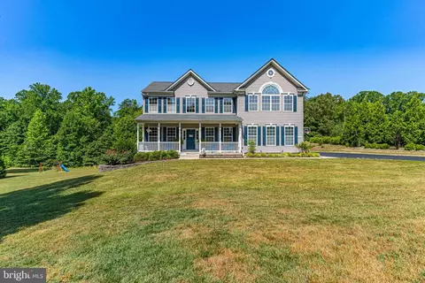6283 Baywood Ct, Hughesville, MD 20637