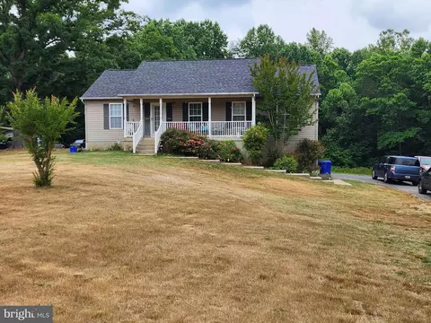 8700 Marshall Corner Rd, Pomfret, MD 20675