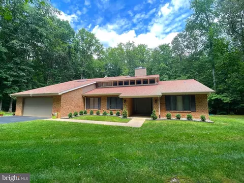9710 Faith Baptist Church Rd, White Plains, MD 20695