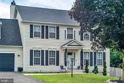 3102 Freedom Ct S, Waldorf, MD 20603