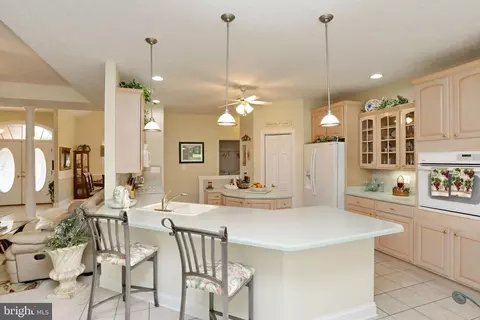 11315 Annabelle Dr, Swan Point, MD 20645 photo 6
