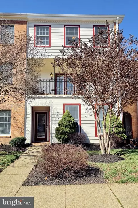 524 Quince Ct, La Plata, MD 20646