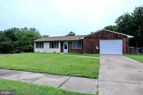 2100 Greenwood Dr, Waldorf, MD 20601