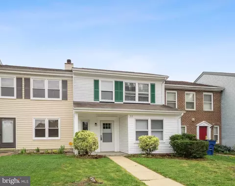 57 Meadow Ln, Waldorf, MD 20601