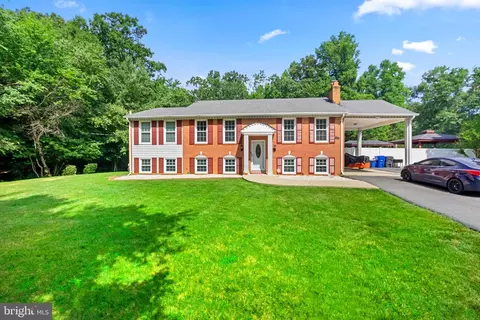 3625 Forest View Dr, Waldorf, MD 20601