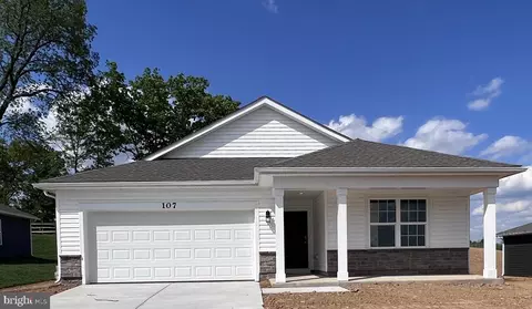 279 Forest Edge Ave, La Plata, MD 20646