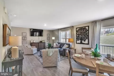 152 Pollen Dr, La Plata, MD 20646 photo 3