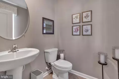 152 Pollen Dr, La Plata, MD 20646 photo 13
