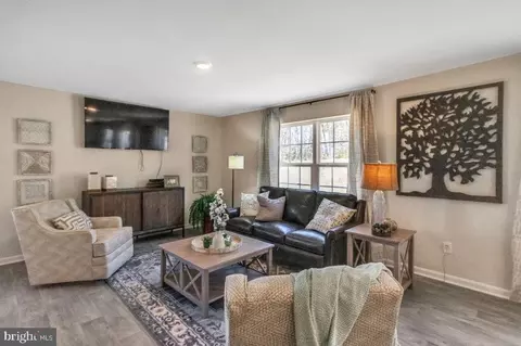 152 Pollen Dr, La Plata, MD 20646 photo 8