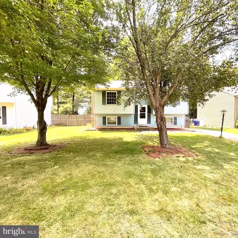 4782 Jaybird Ct, Waldorf, MD 20603