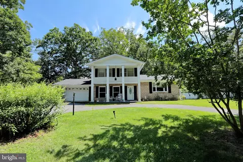 6485 Thomas Ct, Indian Head, MD 20640