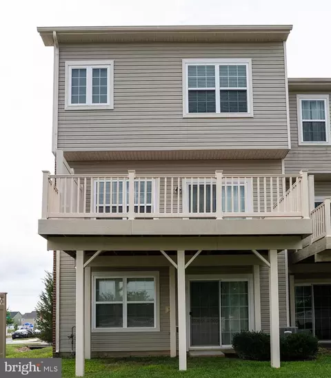 Undisclosed, White Plains, MD 20695 photo 24