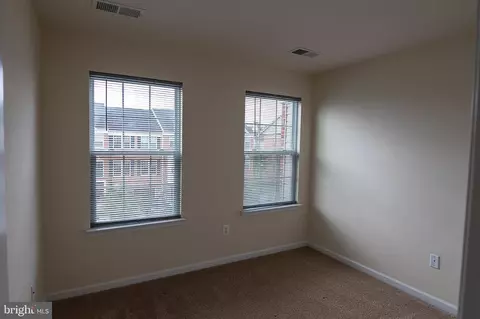 Undisclosed, White Plains, MD 20695 photo 13