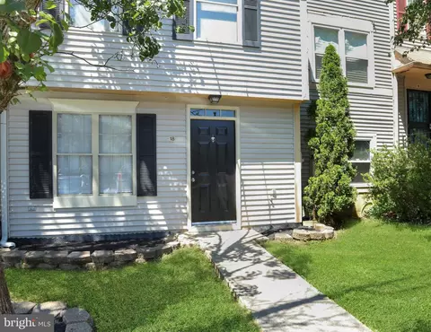 18 Oakside Ln, Indian Head, MD 20640