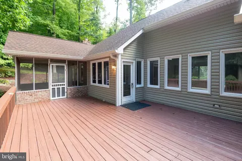 8090 Settle Ct, Waldorf, MD 20603 photo 46
