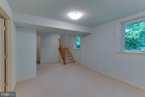 8090 Settle Ct, Waldorf, MD 20603 photo 37