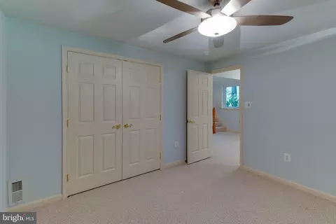 8090 Settle Ct, Waldorf, MD 20603 photo 40