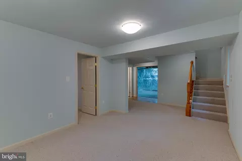 8090 Settle Ct, Waldorf, MD 20603 photo 38