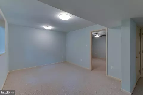 8090 Settle Ct, Waldorf, MD 20603 photo 42