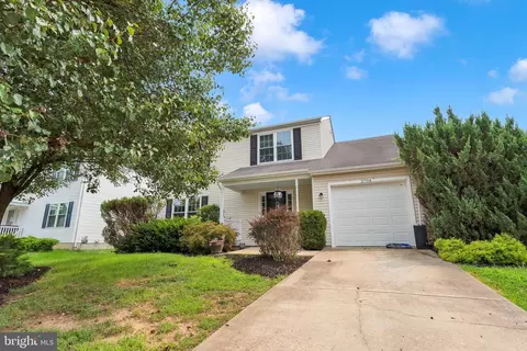 2794 Tyburn Oaks Ct, Waldorf, MD 20601