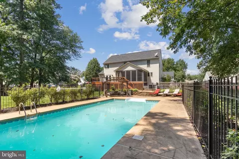 1210 Cornwall Dr, La Plata, MD 20646 photo 5