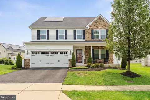 10460 Ponderosa Pine Ave, Waldorf, MD 20603