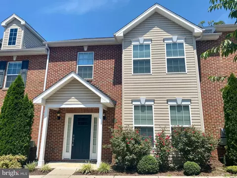 47 Hibiscus Ct, La Plata, MD 20646