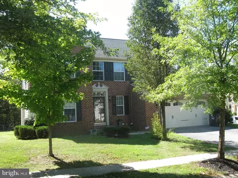 10758 Sourwood Ave, Waldorf, MD 20603