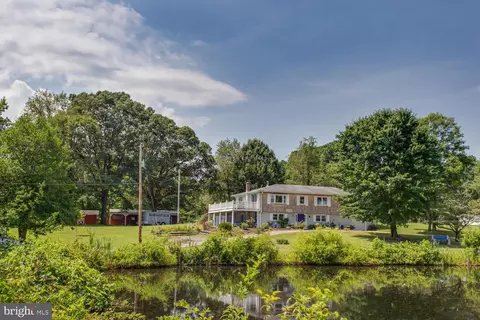 14525 Burnt Store Rd, Hughesville, MD 20637