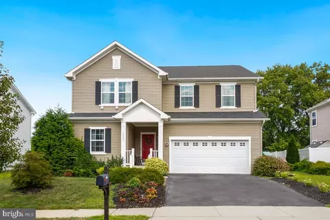 2206 Kay Hill Dr, Waldorf, MD 20601