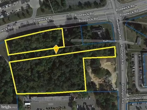 Kathleen Place, La Plata, MD 20646