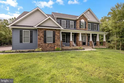 10097 Aspenleigh Ct, Newburg, MD 20664
