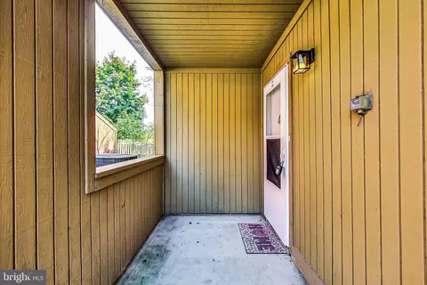 38 Keepsake Pl, Waldorf, MD 20602 photo 4